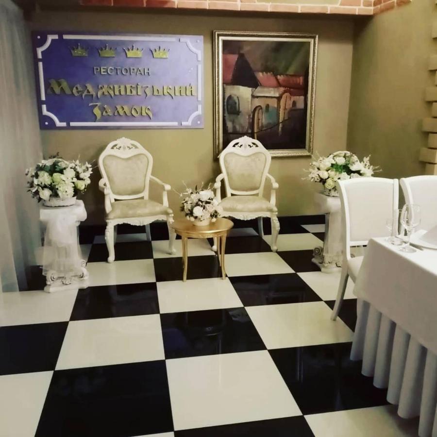 Medzhybozhskiy Zamok Tribukhovtsy Exteriér fotografie
